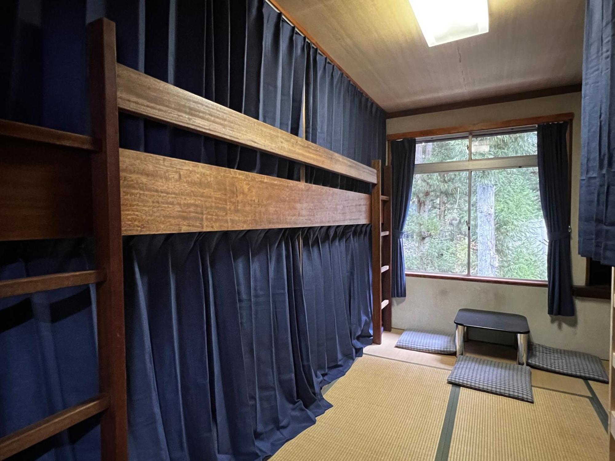Hotel Sneaky Peaks Hakuba Exterior foto