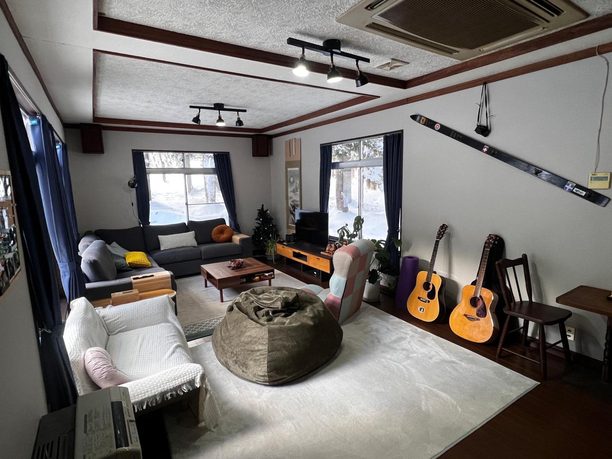 Hotel Sneaky Peaks Hakuba Exterior foto